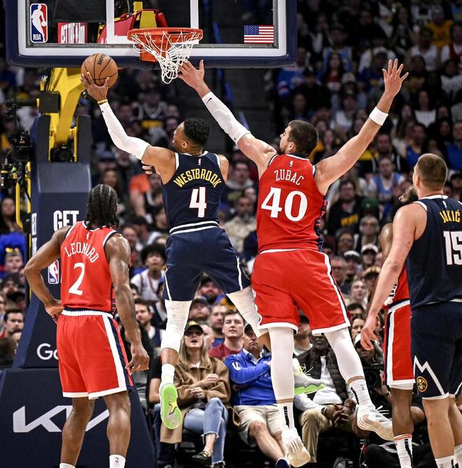 包含全明星赛赛程吃紧,底特律活塞今晚完成体检,管理层满意,年轻球员得到机会的词条 包含全明星赛赛程吃紧,底特律活塞今晚完成体检,管理层满意,年轻球员得到机会的词条