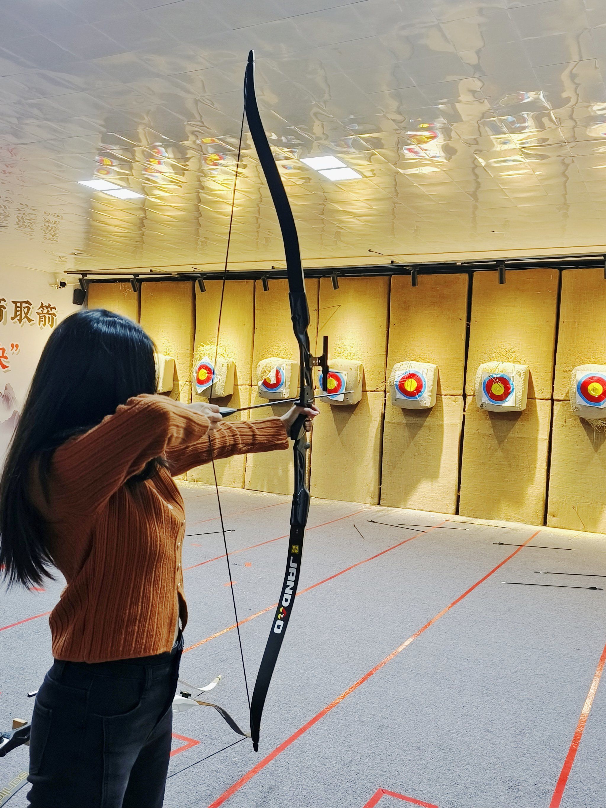 巴塞罗那训练开放日;赛前完成体检引欢呼;欧超杯在即;身体对抗强度拉满(巴塞罗那禁止亚马尔参加公开活动) 巴塞罗那训练开放日;赛前完成体检引欢呼;欧超杯在即;身体对抗强度拉满(巴塞罗那禁止亚马尔参加公开活动)